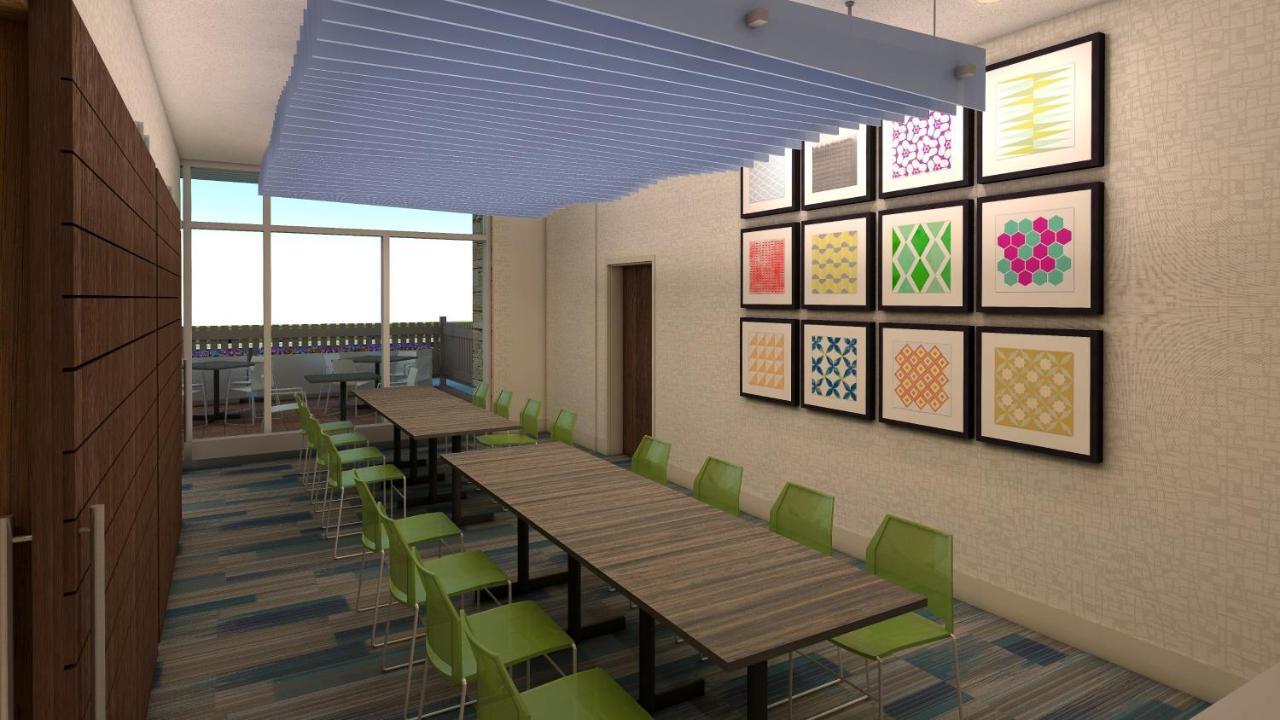 Express & - Ne - Area By Ihg Hotel Charlotte